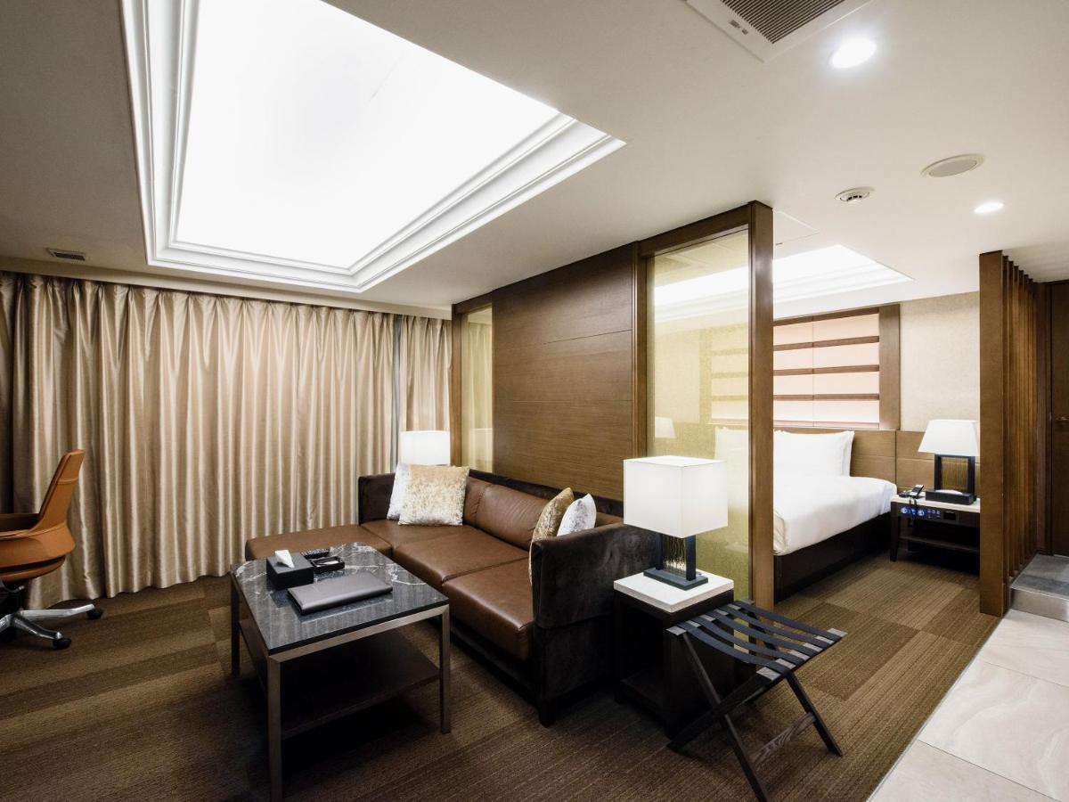 Meguroholic Hotel Tokyo prefektur Exteriör bild